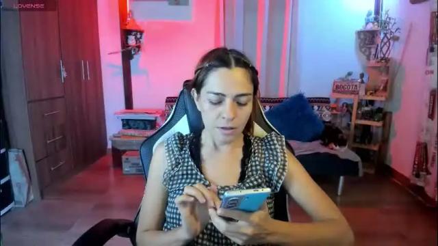 Image 12 of smilingsalor Stream on Chaturbate on 27 days ago