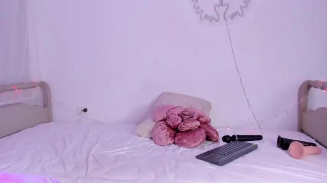 Image 6 of smith_sanchez Stream on Chaturbate on 16 months ago