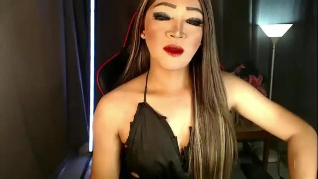 Image 4 of smokeprincess Stream on Chaturbate on 24 days ago
