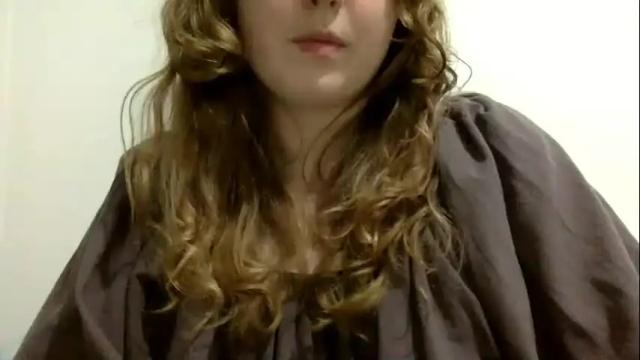 Image 2 of smokeshow3 Stream on Chaturbate on 16 months ago