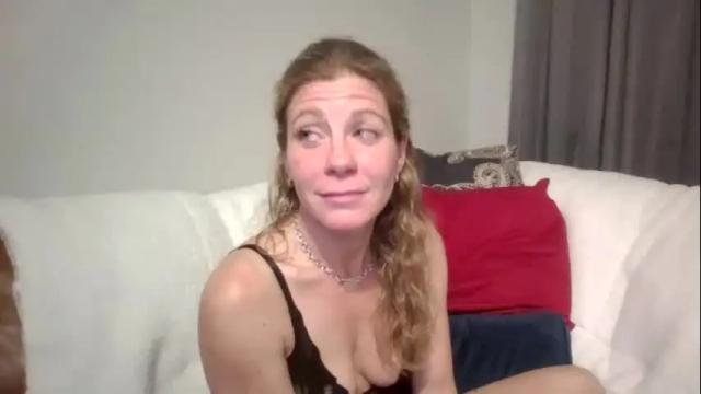 Image 4 of smokingpoptart420 Stream on Chaturbate on 13 months ago