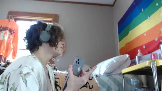 Image 12 of smoothvodka Stream on Chaturbate on 8 days ago