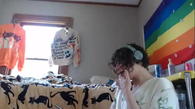 Image 3 of smoothvodka Stream on Chaturbate on 8 days ago