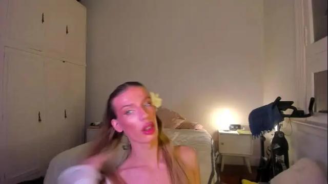 Image 12 of sn0wcat Stream on Chaturbate on 1 month ago