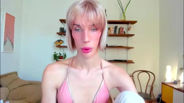 Image 12 of sn0wcat Stream on Chaturbate on 2 months ago