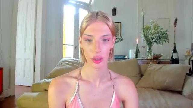 Image 6 of sn0wcat Stream on Chaturbate on 1 month ago