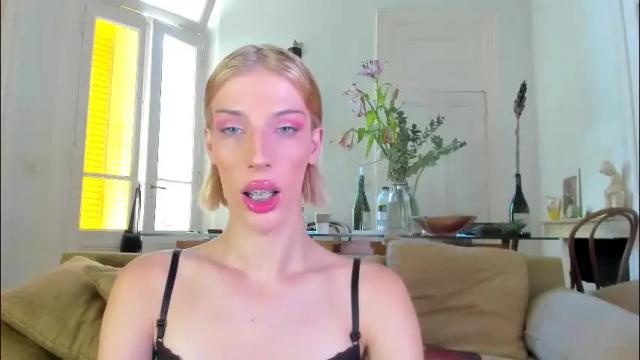 Image 11 of sn0wcat Stream on Chaturbate on 1 month ago