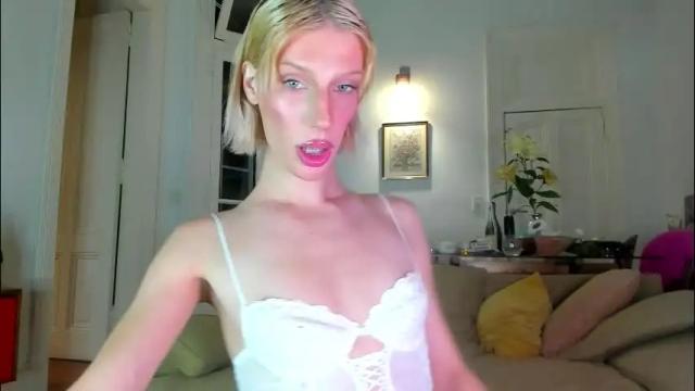 Image 6 of sn0wcat Stream on Chaturbate on 1 month ago