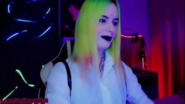 Image 11 of snake_bites Stream on Chaturbate on 2 months ago