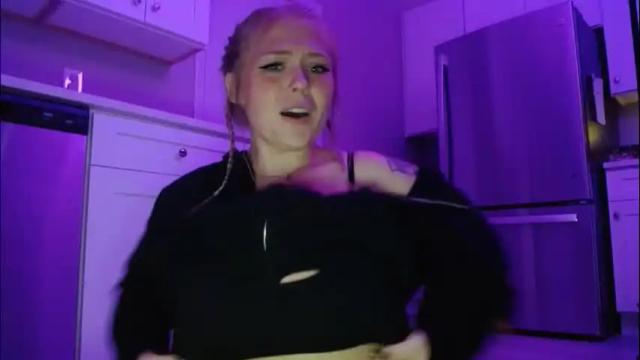 Thumbnail 3, sneakyalicek's Stream at Chaturbate, 1 month ago