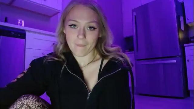 Thumbnail 1, sneakyalicek's Stream at Chaturbate, 1 month ago