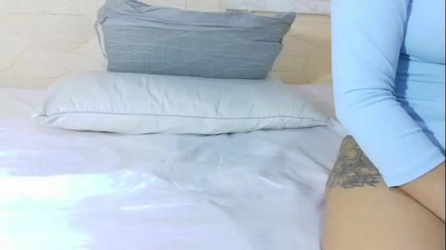 Image 6 of sneakyy_fantasy Stream on Chaturbate on 4 months ago