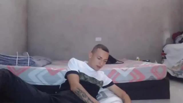 Image 7 of sneiderytatan Stream on Chaturbate on 18 months ago