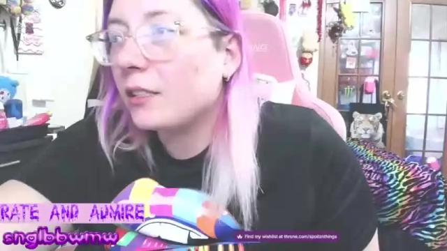 Image 10 of snglbbwmw Stream on Chaturbate on 17 months ago
