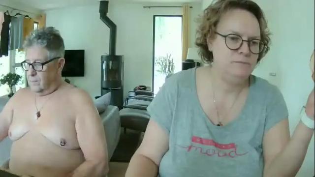 Image 12 of snoeske Stream on Chaturbate on 18 days ago