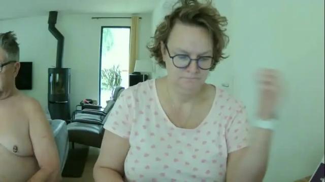 Image 3 of snoeske Stream on Chaturbate on 14 days ago