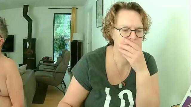 Image 2 of snoeske Stream on Chaturbate on 10 days ago