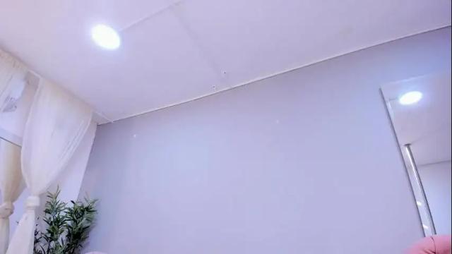 Image 3 of snooky_clintonn Stream on Chaturbate on 5 days ago