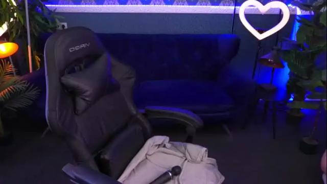 Image 10 of snow_whiteeex Stream on Chaturbate on 1 month ago