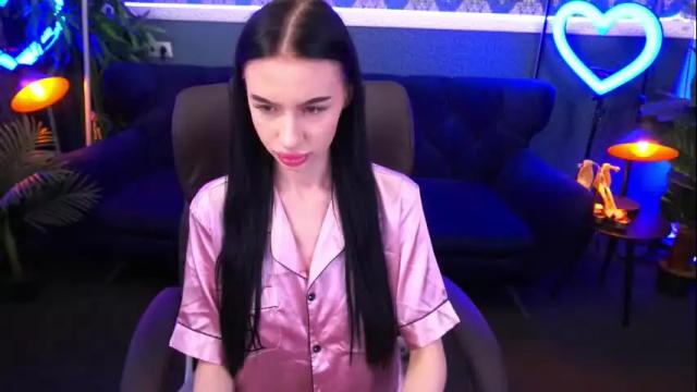 Image 3 of snow_whiteeex Stream on Chaturbate on 1 month ago
