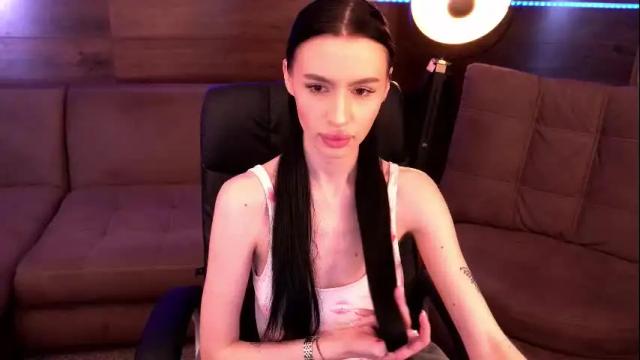 Image 3 of snow_whiteeex Stream on Chaturbate on 1 month ago