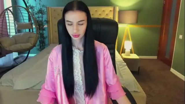 Image 10 of snow_whiteeex Stream on Chaturbate on 1 month ago