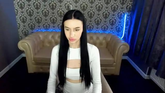 Image 7 of snow_whiteeex Stream on Chaturbate on 23 days ago