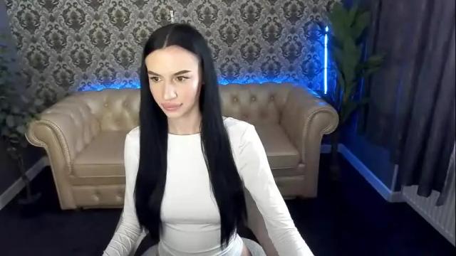 Image 10 of snow_whiteeex Stream on Chaturbate on 4 days ago
