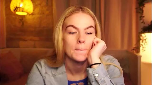 Thumbnail 3, snowbarbieee's Stream at Chaturbate, 2 months ago