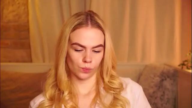 Thumbnail 3, snowbarbieee's Stream at Chaturbate, 2 months ago