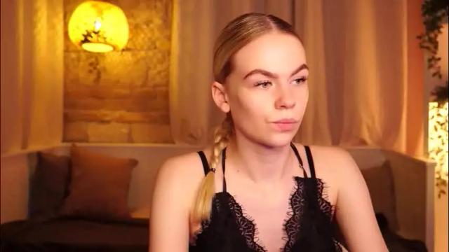 Thumbnail 1, snowbarbieee's Stream at Chaturbate, 1 month ago