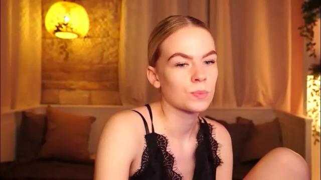 Thumbnail 3, snowbarbieee's Stream at Chaturbate, 1 month ago