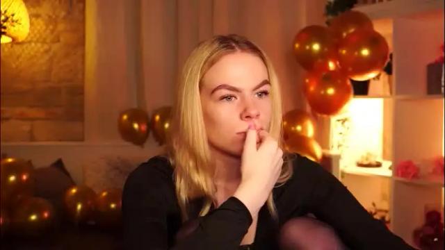 Thumbnail 2, snowbarbieee's Stream at Chaturbate, 1 month ago