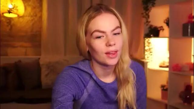 Thumbnail 1, snowbarbieee's Stream at Chaturbate, 1 month ago