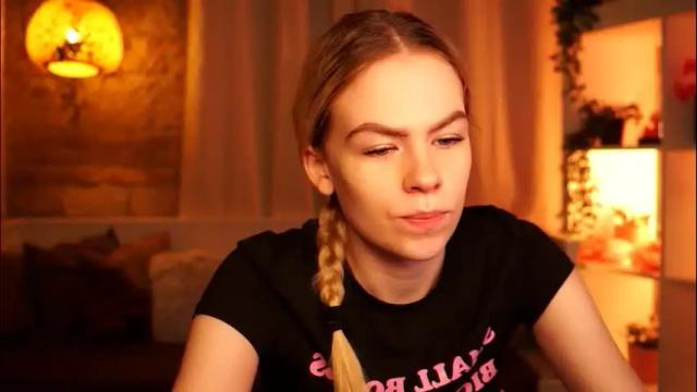 Thumbnail 1, snowbarbieee's Stream at Chaturbate, 22 days ago