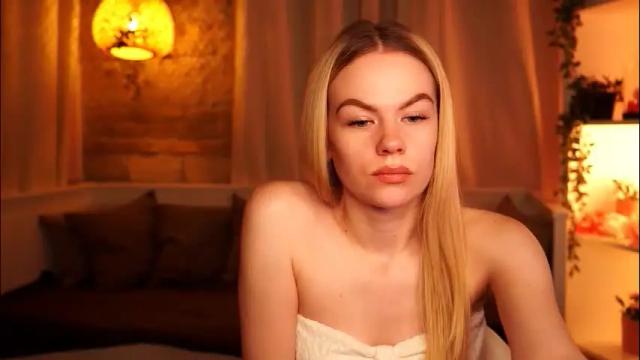 Thumbnail 1, snowbarbieee's Stream at Chaturbate, 7 days ago