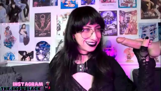 Thumbnail 3, snowblack_'s Stream at Chaturbate, 1 month ago
