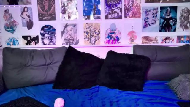 Image 2 of snowblack_ Stream on Chaturbate on 5 days ago