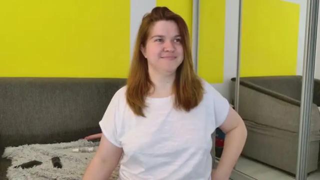 Image 10 of snowflakec Stream on Chaturbate on 12 months ago
