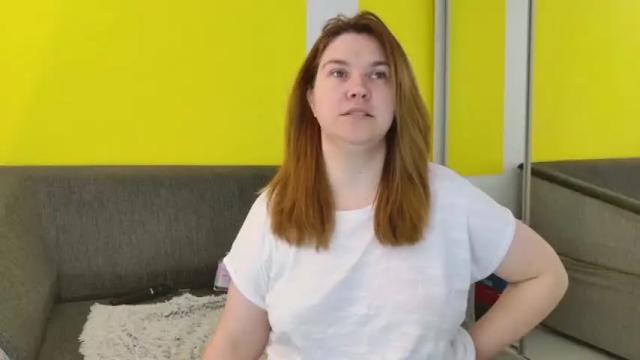 Image 7 of snowflakec Stream on Chaturbate on 12 months ago