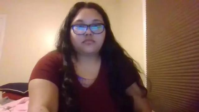 Image 10 of snowflakewonderland Stream on Chaturbate on 17 months ago