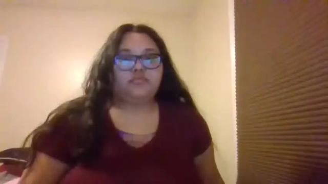 Image 12 of snowflakewonderland Stream on Chaturbate on 17 months ago