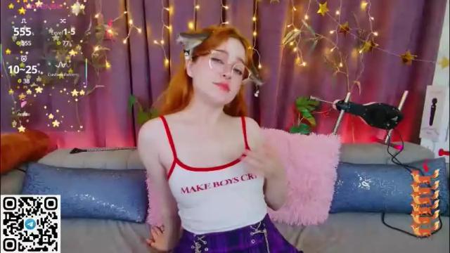 Thumbnail 1, snowwhite_fox's Stream at Chaturbate, 2 months ago