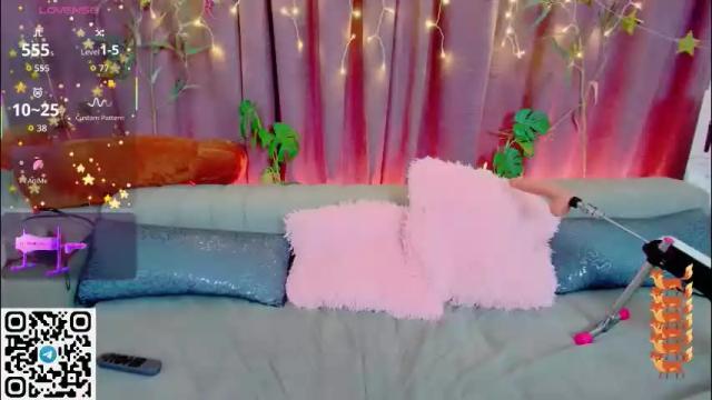 Thumbnail 2, snowwhite_fox's Stream at Chaturbate, 2 months ago