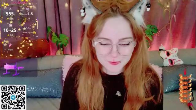 Image 2 of snowwhite_fox Stream on Chaturbate on 1 month ago