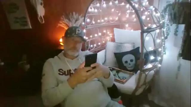 Thumbnail 1, snugglemeat935252's Stream at Chaturbate, 20 months ago
