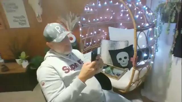 Image 3 of snugglemeat935252 Stream on Chaturbate on 20 months ago