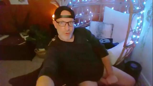Image 11 of snugglemeat935252 Stream on Chaturbate on 19 months ago