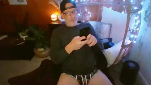 Image 7 of snugglemeat935252 Stream on Chaturbate on 19 months ago