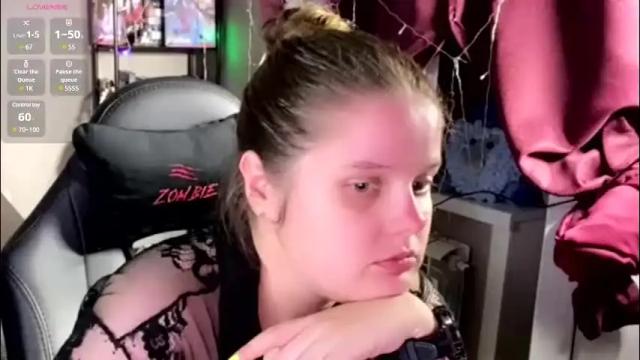 Image 3 of so_cute777 Stream on Chaturbate on 3 days ago